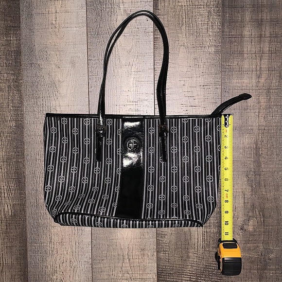 Giani Bernini Handbag - Picture 2 of 7